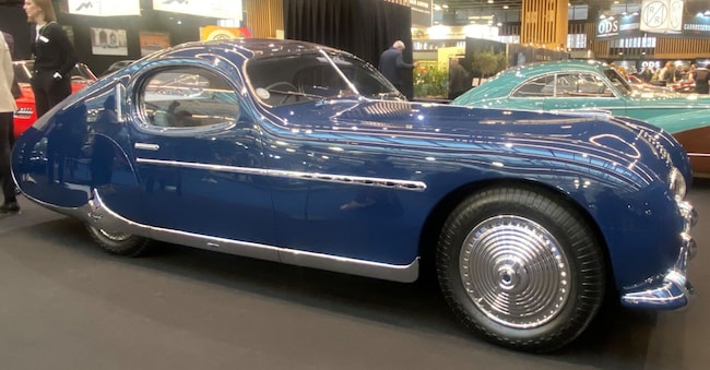 Alex Schutte, Talbot Lago T26 Grand Sport. In primo piano versione Figoni & Falaschi, in secondo piano carrozzeria bicolore Saoutchik