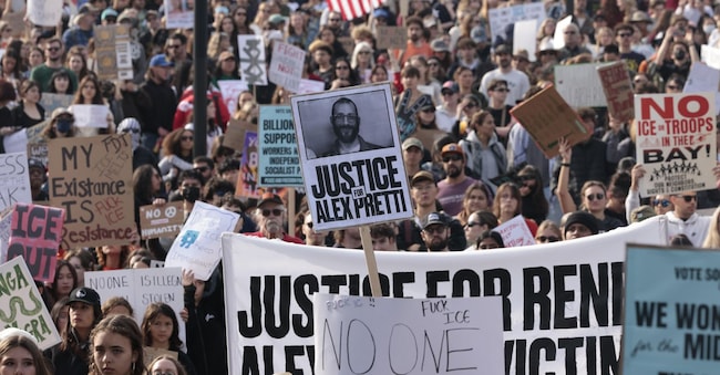 Manifestazioni a San Francisco contro le violenze dell’Ice nelle città americane