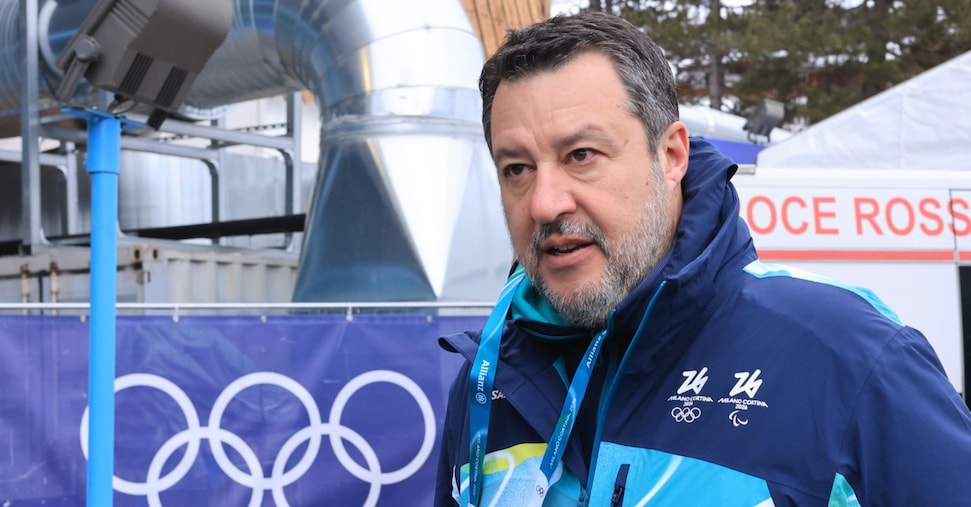 Trasporto aereo, i sindacati confermano gli scioperi. Salvini: anti-italiani. Oggi incontro al ministero Trasporto aereo, i sindacati confermano gli scioperi. Salvini: anti-italiani. Oggi incontro al ministero