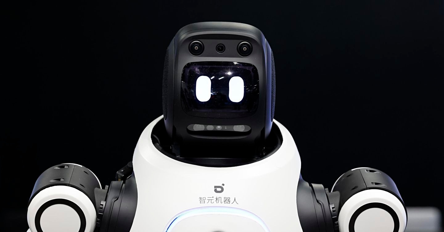 «Sta succedendo qualcosa di grande sull’Ai, come il Covid». Il post è virale