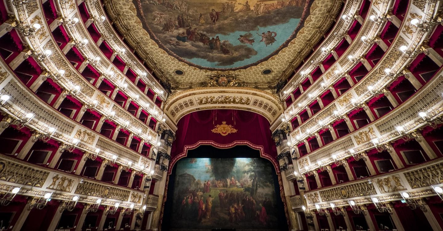 Da Feudi San Gregorio lo spumante DUBL dedicato al Teatro San Carlo di Napoli