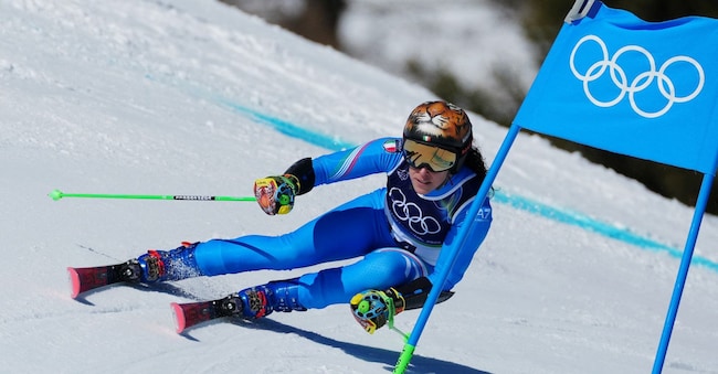 Slalom gigante femminile, prima manche - Centro sciistico Tofane, Belluno, Italia - 15 febbraio 2026. Federica Brignone (Italia) in azione durante la prima manche dello slalom gigante femminile. REUTERS/Aleksandra Szmigiel
