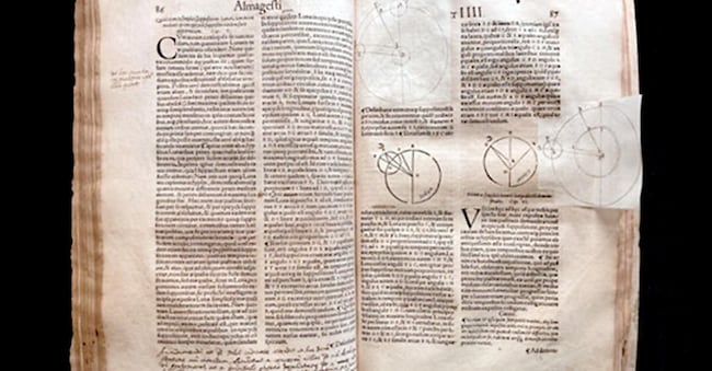 Una copia a stampa dell'"Almagesto" di Tolomeo, contenente numerose postille autografe attribuibili a Galileo Galilei, scoperta in una raccolta della Biblioteca nazionale centrale di Firenze, 17 febbraio 2026, ANSA/Ufficio Stampa Biblioteca nazionale centrale di Firenze