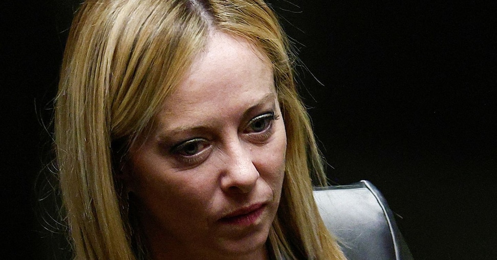 Referendum, il piano di Meloni per convincere gli indecisi: sondaggi, attacchi ai giudici e appello al voto