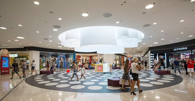L’interno di un centro commerciale