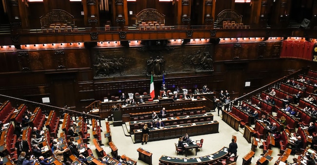 CAMERA DEI DEPUTATI, AULA, INFORMATIVA URGENTE DEL MINISTRO DELI INTERNI PIANTEDOSI  SULLA VICENDA  DI MOHAMMAD HANNOUN