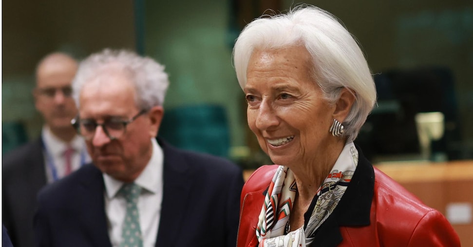 Christine Lagarde potrebbe lasciare la presidenza della Bce prima del 2027, ma Francoforte smentisce Christine Lagarde potrebbe lasciare la presidenza della Bce prima del 2027, ma Francoforte smentisce