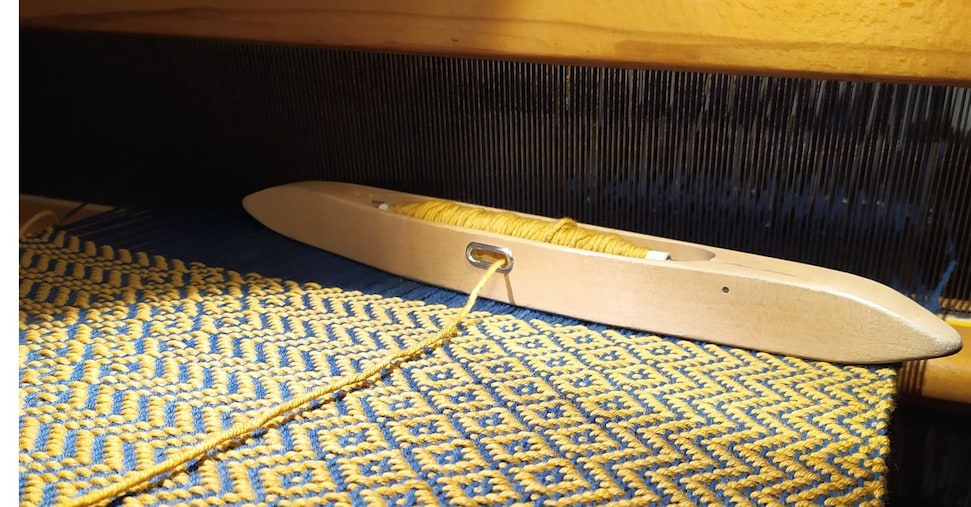 Dalla memoria, il futuro: un borgo abruzzese riparte dalla tradizione e dall’innovazione tessile