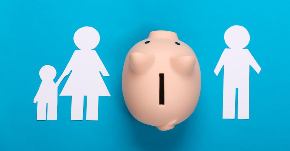 La difficoltà economica dovuta alla separazione salva il padre che non versa l'assegno