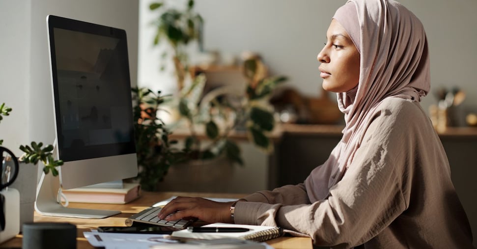 Immigrazione, un’impresa su quattro è femminile: +56% in 15 anni Immigrazione, un’impresa su quattro è femminile: +56% in 15 anni