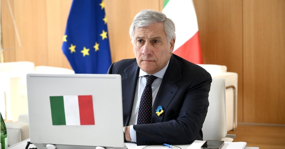 Tajani: in Iran situazione molto preoccupante, non ci sono feriti tra gli italiani. Meloni convoca una riunione di governo Tajani: in Iran situazione molto preoccupante, non ci sono feriti tra gli italiani. Meloni convoca una riunione di governo