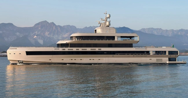 Tisg Admiral Giorgio Armani in Navigation