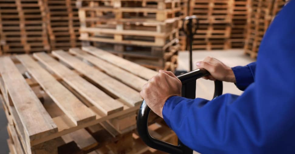 Pallet, il mercato riparte nel 2026 Cresce il riutilizzo di imballaggi