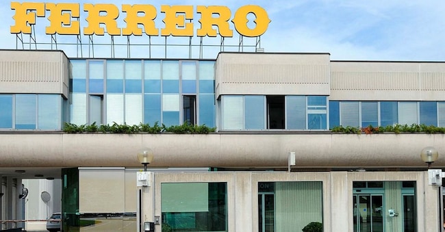 FERRERO SEDE AZIENDA INSEGNA INDUSTRIA DOLCIARIA