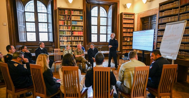 Un momento di formazione promosso dal Casd, Centro Alti Studi Difesa