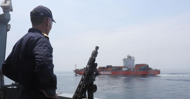 Un'immagine, diffusa dalla Marina Militare il 3 marzo 2024, di Nave Duilio in navigazione nel Mar Rosso, nell’ambito dell’operazione europea Aspides
