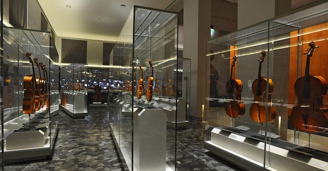La collezione di strumenti ad arco del Museo del Violino, Cremona. (ANSA / US MASERATI) 