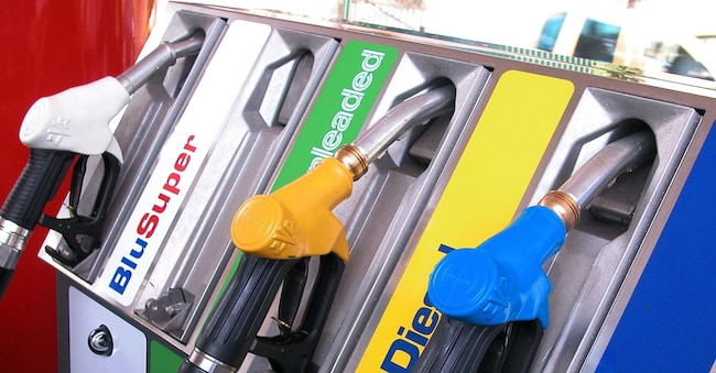 Il governo studia soluzioni per ridurre l’impatto del caro carburanti  