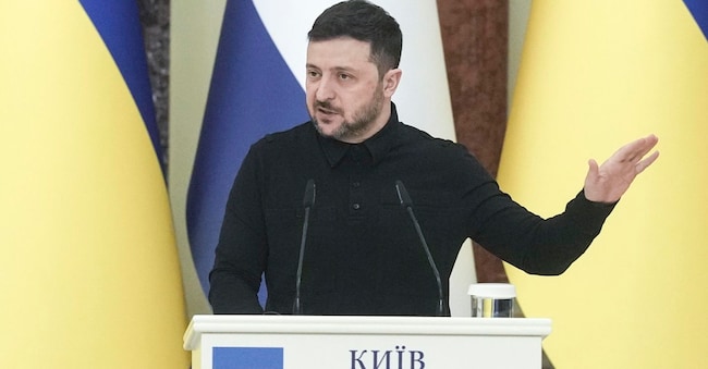 Il presidente ucraino Volodymyr Zelensky.  EPA/ANDREW KRAVCHENKO
