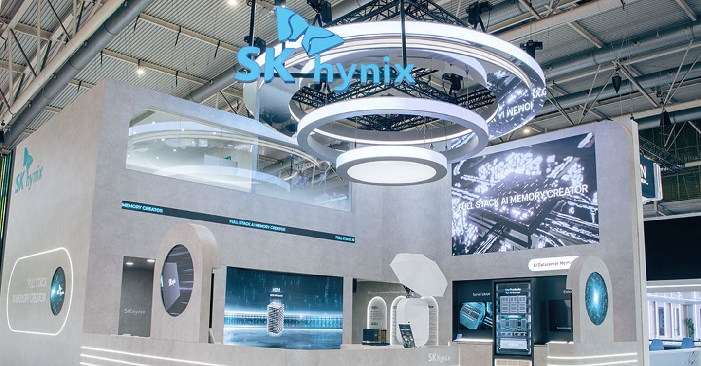 https://i2.res.24o.it/images2010/S24/Documenti/2026/03/11/Immagini/Ritagli/SK-hynix_AI-Memory-U71752440575QwM-1440x752@IlSole24Ore-Web.jpg