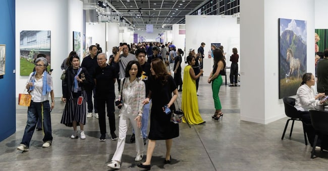 I corridoi di Art Basel Hong Kong , Courtesy Art Basel