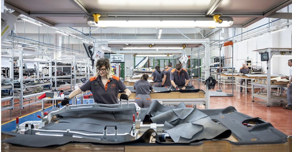 Poltrona Frau in Motion: lusso, artigianalità e ricerca spingono i ricavi