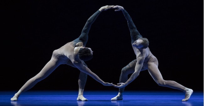 Un momento di «Dov’è la luna» di Jean-Christophe Maillot