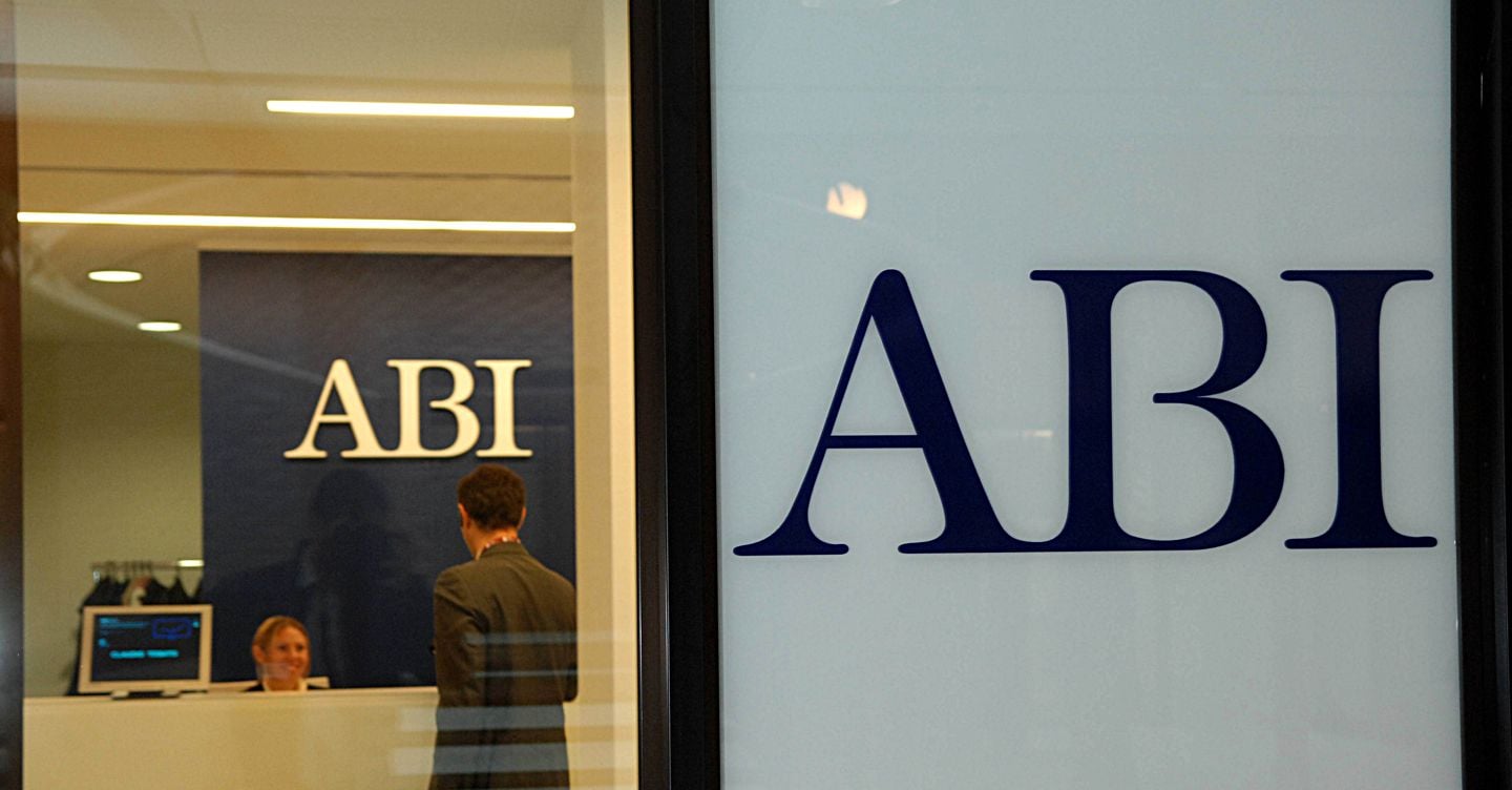 Abi, a febbraio cala al 3,42% il tasso sui mutui per l’acquisto di abitazioni