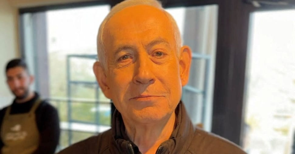 «Io morto?»: Netanyahu pubblica video mentre prende caffè al bar