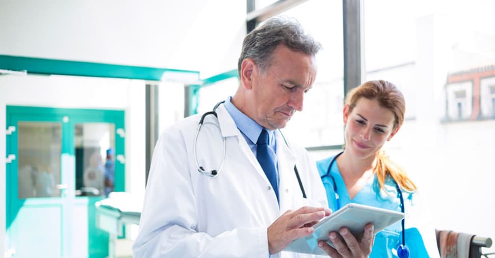 Primari della sanità, perché tra precariato e sostituzioni sono a rischio le cure essenziali Primari della sanità, perché tra precariato e sostituzioni sono a rischio le cure essenziali