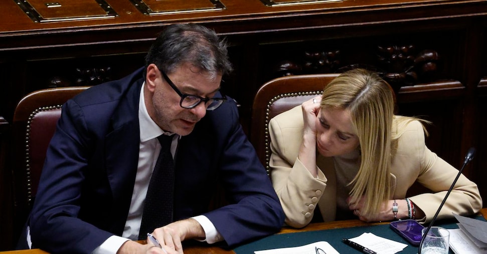 Meloni vede Giorgetti: focus sul dossier carburanti