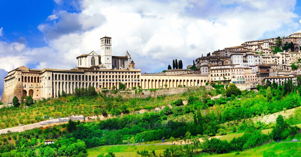 ostensione di san francesco l8217abbraccio di assisi al patrono d8217italia