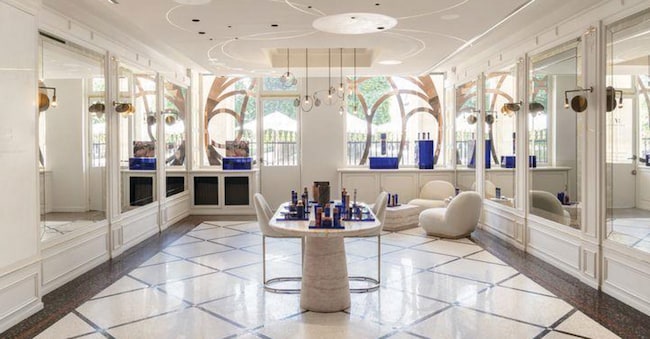 Re-opening. La boutique Augustinus Bader al Palais Royal di Parigi