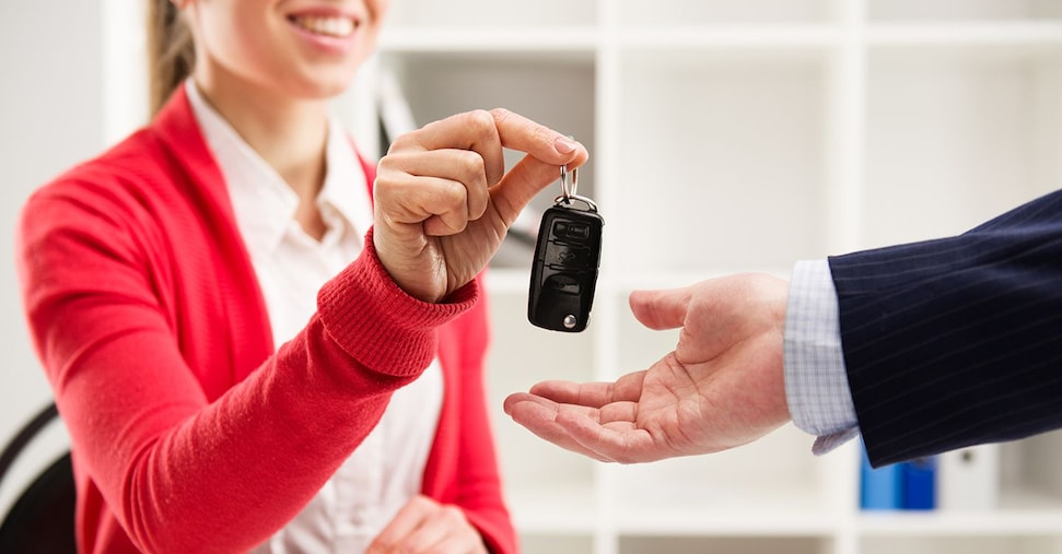 Volano le ricerche di auto e moto usati, cosa cercano online gli italiani