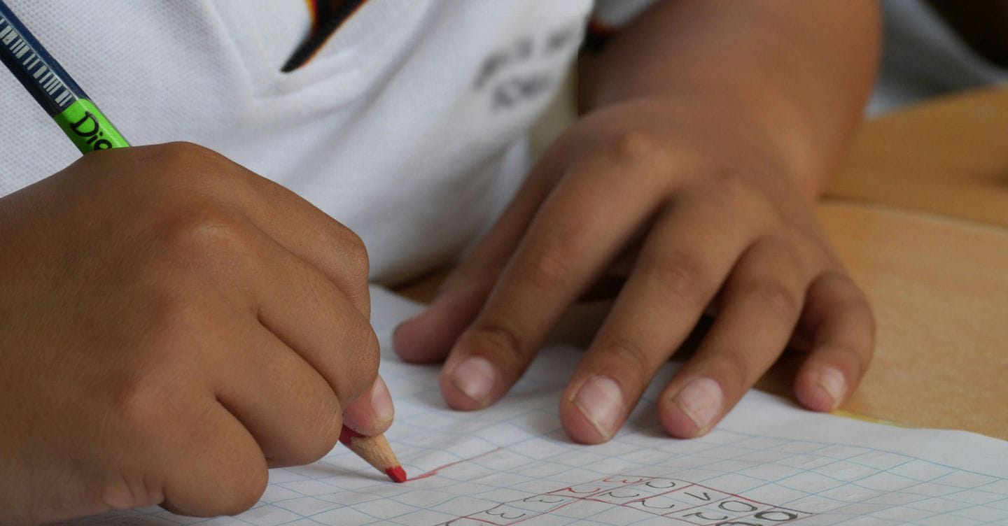 https://i2.res.24o.it/images2010/S24/Documenti/2026/03/24/Immagini/Ritagli/scuola_matita-U78784844817sNb-1440x752@IlSole24Ore-Web.jpg