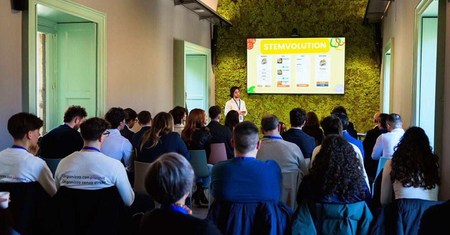 https://i2.res.24o.it/images2010/S24/Documenti/2026/03/25/Immagini/Ritagli/STEMVOLUTION-web-U62070140680rEE-1440x752@IlSole24Ore-Web.jpg