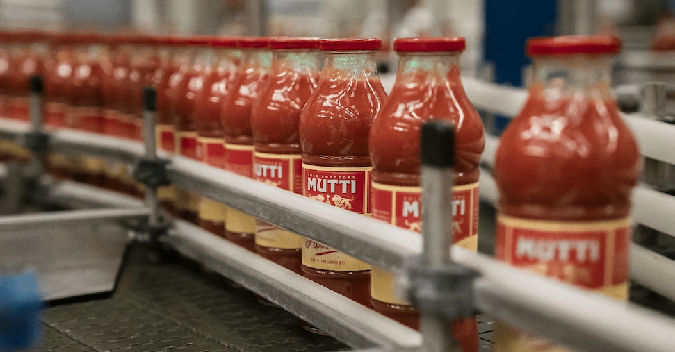 Pomodoro, Mutti investe 42,5 milioni su nuovi impianti e software AI