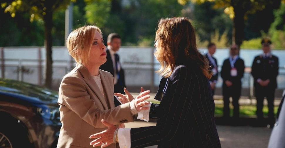 Via Santanchè, le ipotesi sul tavolo di Giorgia Meloni Via Santanchè, le ipotesi sul tavolo di Giorgia Meloni