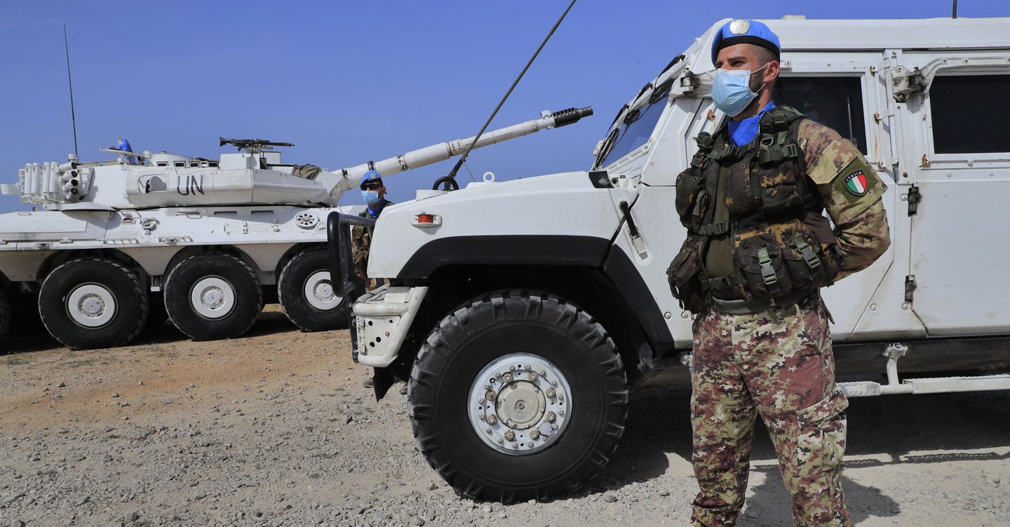 Libano, uccisi tre soldati indonesiani. Italia in pressing per cambiare le regole di ingaggio di Unifil