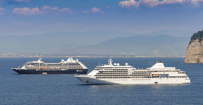 Navi da crociera a Sorrento