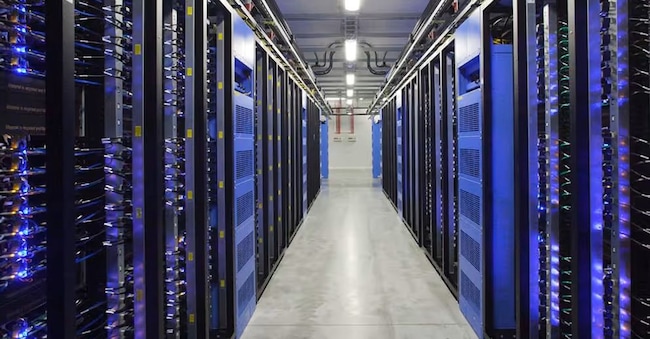 L’interno del data center dello stabilimento di Foggia dell’Istituto poligrafico e zecca dello Stato