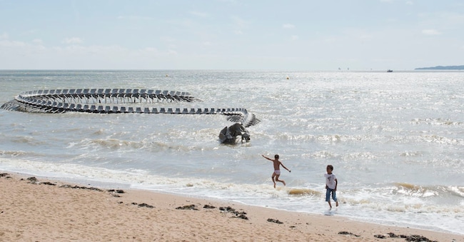 Huang Yong Ping, Serpent d’ocean, Saint-Brevin-les-Pins, creation perenne Estuaire 2012 © Martin Argyroglo/LVAN.