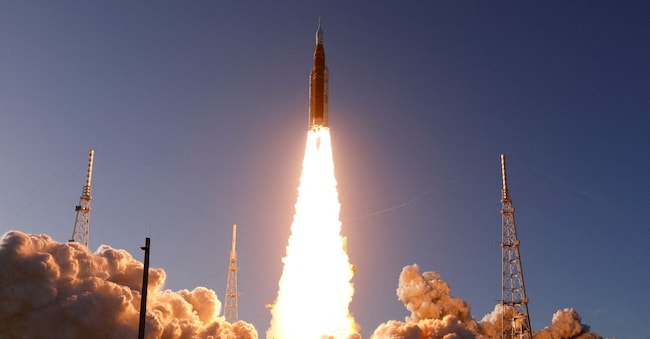 La missione Artemis II della Nasa decolla dal Kennedy Space Center di Cape Canaveral, in Florida  REUTERS