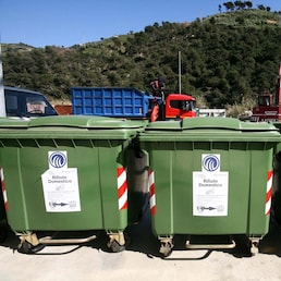 AIMERI AMBIENTE  GRUPPO BIANCAMANO DISCARICA NETTEZZA URBANA RACCOLTA SMALTIMENTO SPAZZATURA RIFIUTI SOLIDI URBANI CASSONETTI