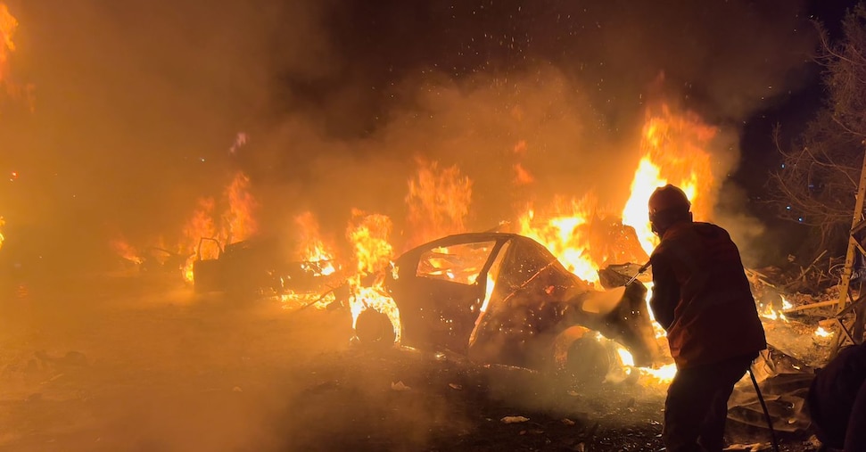 Iran, Ft: Stati del Golfo valutano costruzione oleodotti per aggirare Hormuz