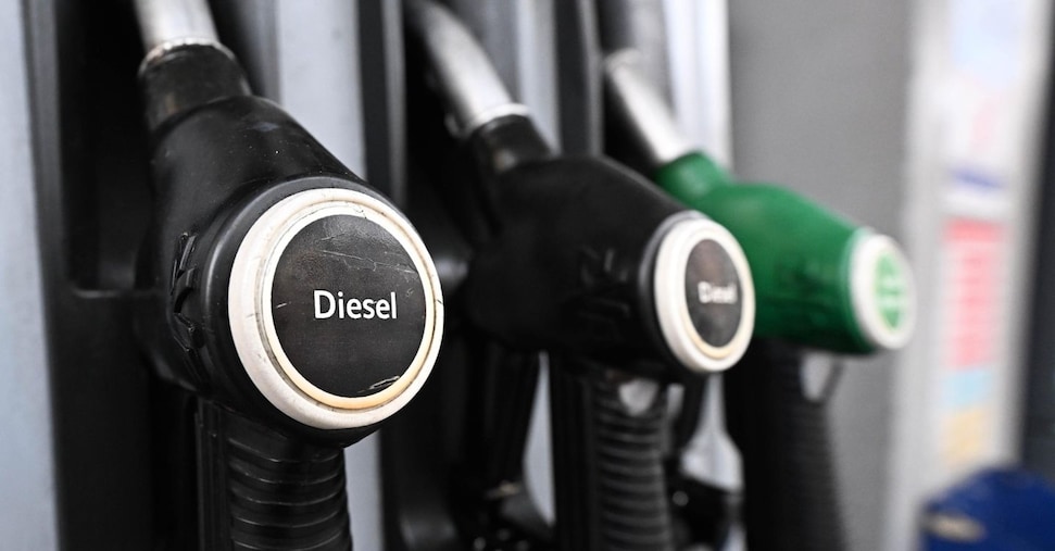 Carburanti, via libera del Cdm alla proroga del taglio delle accise