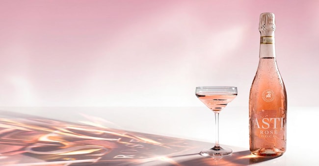 Come potrebbe essere una bottiglia di Asti Rosè, non ancora in produzione (immagine dal sito del Consorzio)