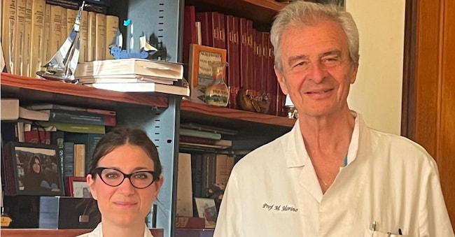 La dottoressa Valentina Palazzo e Mario Morino, direttore Chirurgia generale 1 universitaria dell'ospedale Molinette di Torino, 6 aprile 2026 ANSA