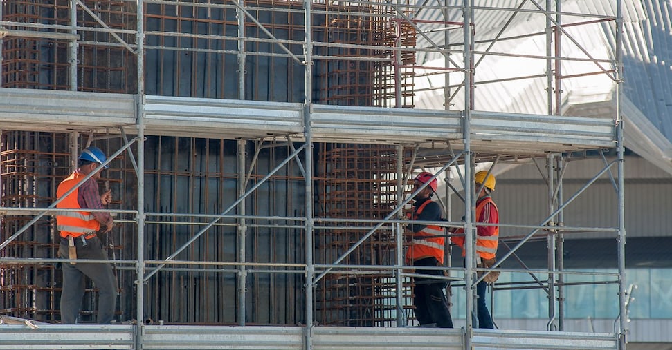 Nei cantieri veneti entrano i primi mediatori culturali per la sicurezza