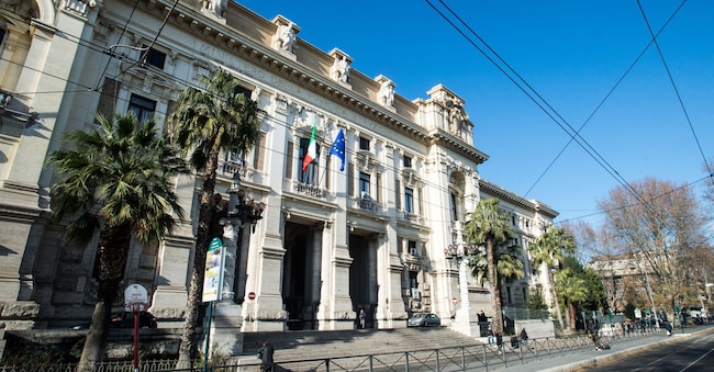  (Imagoeconomica)